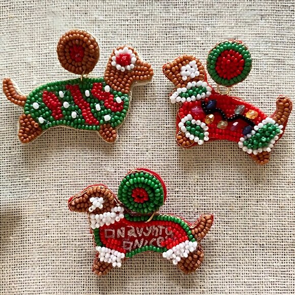 Dachshund Christmas Sweater Dog Pet Lovers Wiener Dog Seed Beaded Earrings - Picture 3 of 9